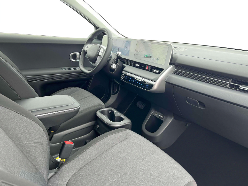 New 2024 Hyundai Ioniq 5 SE AWD/4WD image 16