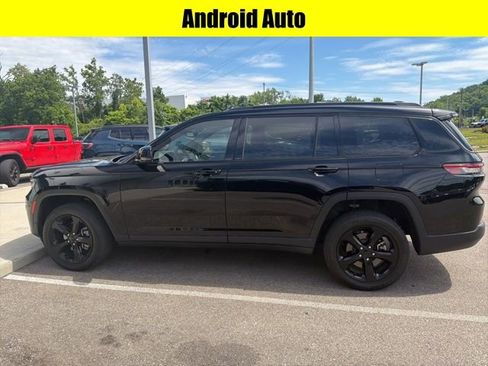 Used 2023 Jeep Grand Cherokee L Laredo AWD/4WD image 5