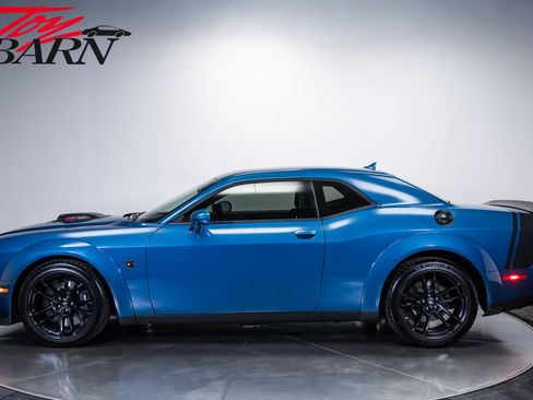 Used 2021 Dodge Challenger R/T Scat Pack RWD image 2