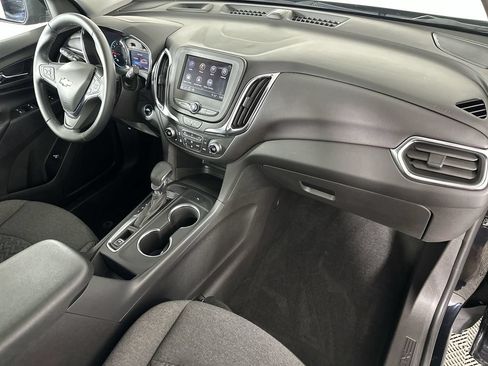 Used 2024 Chevrolet Equinox LT w/ LPO, Floor Liner Package FWD image 29