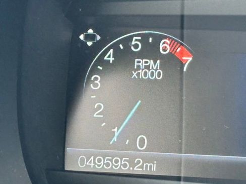 Used 2024 Ford Edge SEL image 15