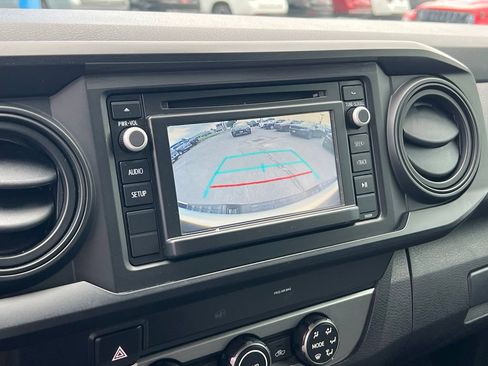 Used 2019 Toyota Tacoma SR w/ SR Convenience Package RWD image 33