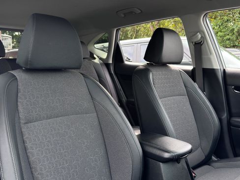 Used 2024 Kia Seltos S image 28