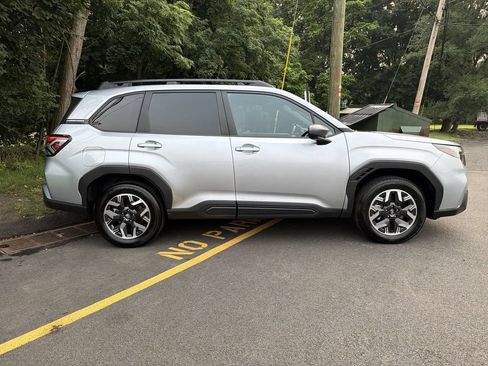 Certified 2026 Subaru Forester Premium AWD/4WD image 9