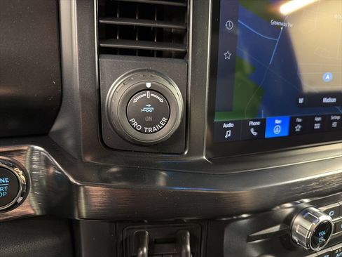 New 2026 Ford F250 Lariat w/ Black Appearance Package AWD/4WD image 18