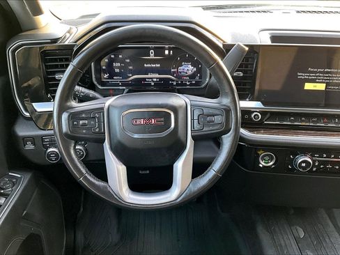 Used 2022 GMC Sierra 1500 Elevation image 5