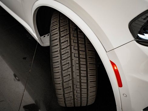 Used 2021 Dodge Durango SRT Hellcat w/ Technology Group image 54