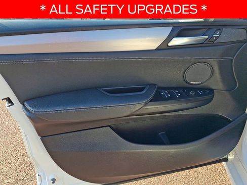 Used 2017 BMW X4 M40i image 12