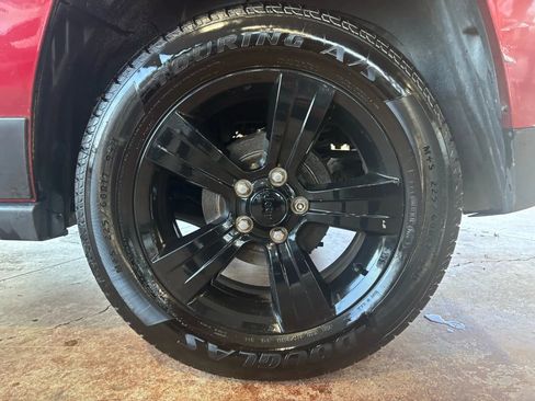 Used 2015 Jeep Patriot Sport image 23