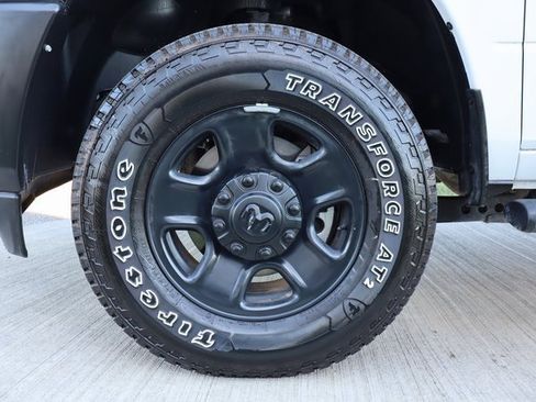 Used 2025 RAM 3500 Tradesman image 28