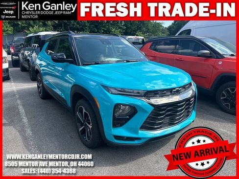Used 2021 Chevrolet TrailBlazer RS w/ Sun and Liftgate Package AWD/4WD image 1