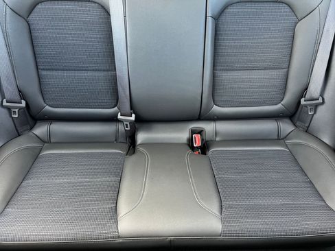 Used 2025 Buick Envista Preferred image 37