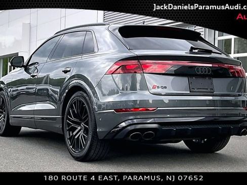 Used 2024 Audi SQ8 Prestige w/ Prestige Package AWD/4WD image 10