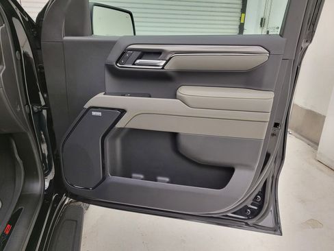 New 2026 Chevrolet Silverado 1500 ZR2 image 42