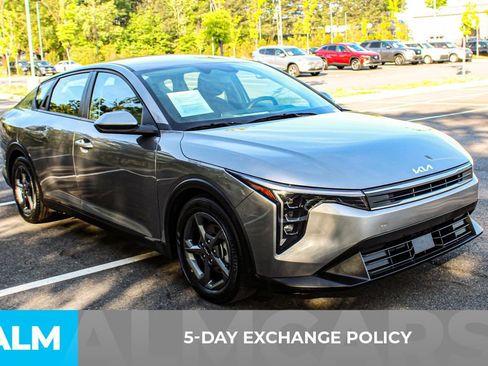 Used 2025 Kia K4 FWD image 4