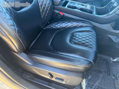 Used 2023 Ford Edge Titanium image 31