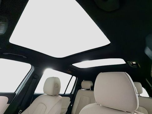 New 2026 Mercedes-Benz GLB 250 4MATIC image 15