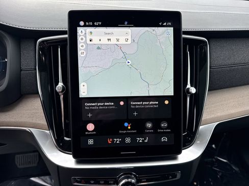 New 2025 Volvo XC90 T8 Plus w/ Protection Package Premier image 22