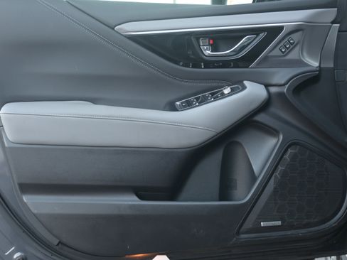 Certified 2023 Subaru Outback Limited image 14