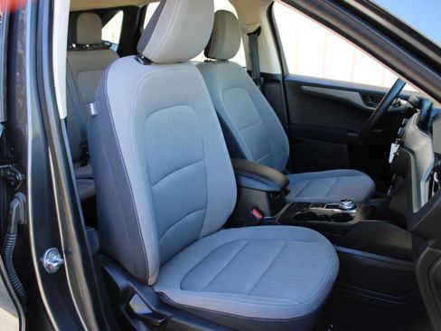 Used 2020 Ford Escape S FWD image 9