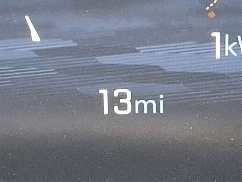 Used 2025 Chevrolet Equinox EV LT image 20