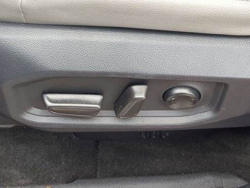 Used 2023 Toyota Sequoia Limited image 20