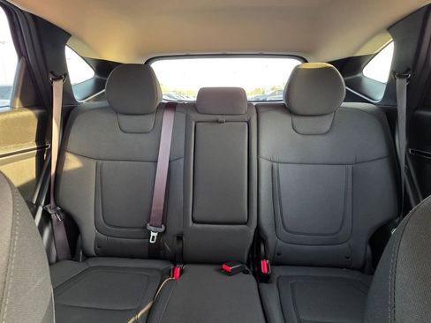 Used 2022 Hyundai Tucson SEL FWD image 31