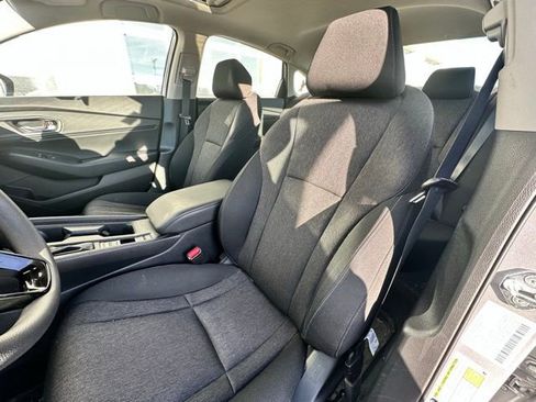 Used 2023 Honda Accord EX image 7