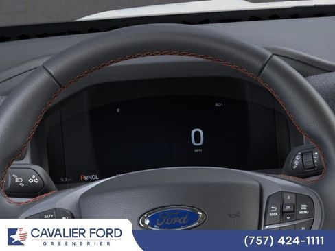 Used 2026 Ford Explorer Active AWD/4WD image 13