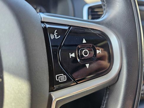 Used 2020 Volvo XC90 T6 Inscription w/ Protection Package Premier image 37