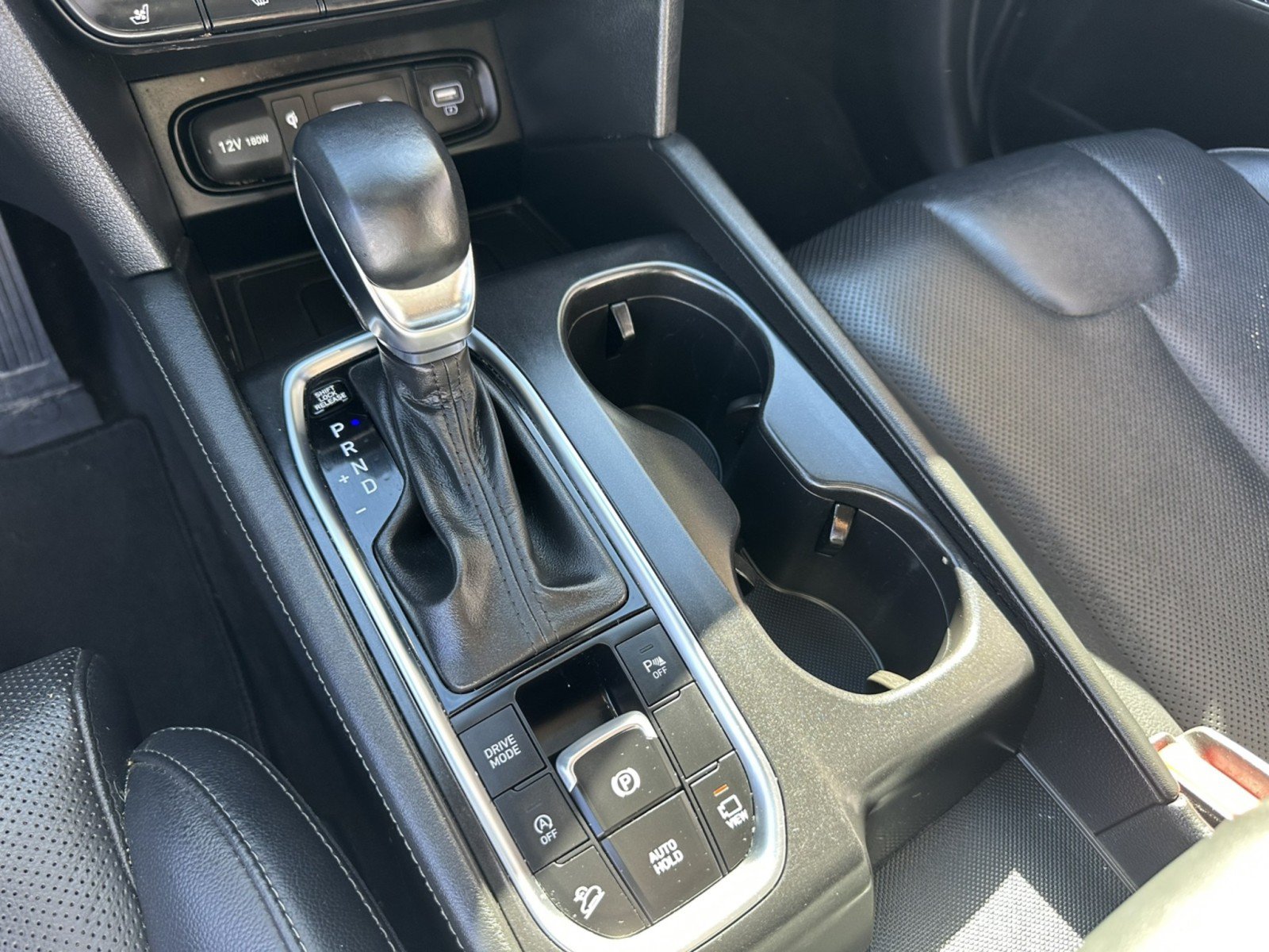 Used 2020 Hyundai Santa Fe Limited AWD/4WD image 23