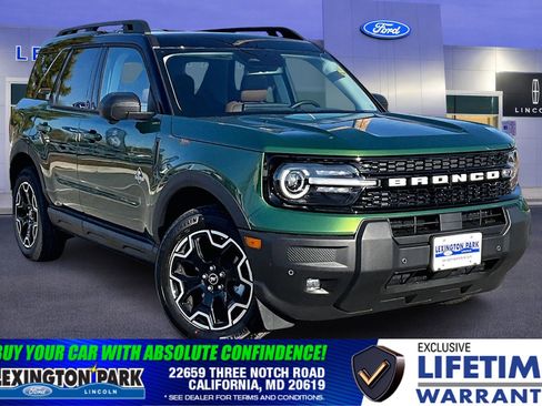 New 2025 Ford Bronco Sport Outer Banks w/ Outer Banks Tech Package+ AWD/4WD image 1