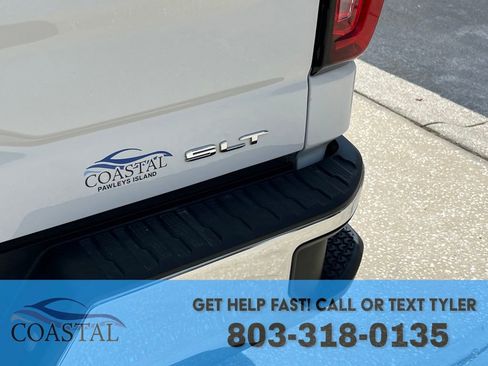 Used 2025 GMC Sierra 1500 SLT AWD/4WD image 35