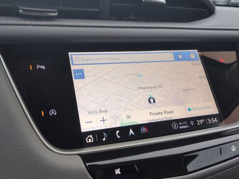 Certified 2024 Cadillac XT5 Premium Luxury image 4