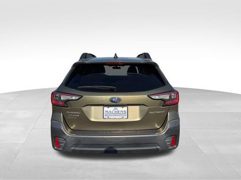 Used 2020 Subaru Outback Premium AWD/4WD image 5