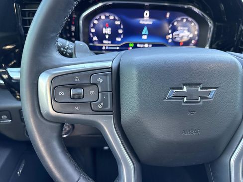 Used 2025 Chevrolet Silverado 1500 LT Trail Boss w/ Convenience Package II image 15