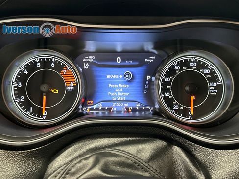 Used 2022 Jeep Cherokee Limited AWD/4WD image 19