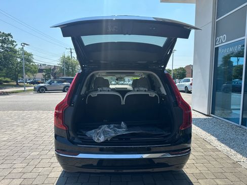 Used 2023 Volvo XC90 B6 Plus w/ Protection Package AWD/4WD image 32