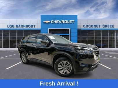 Used 2025 Nissan Pathfinder S