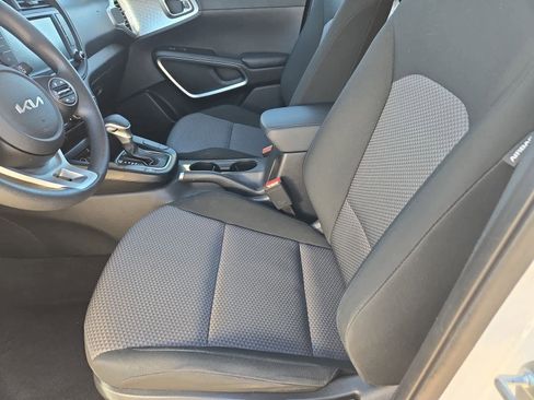 Certified 2024 Kia Soul LX w/ Option Group 015 image 15