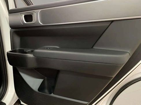 Used 2026 Hyundai Santa Fe SE FWD image 43