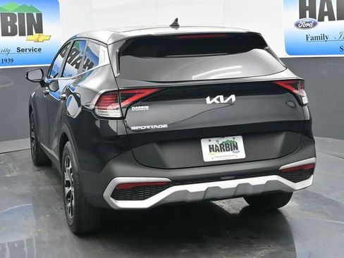 Used 2023 Kia Sportage EX FWD image 4