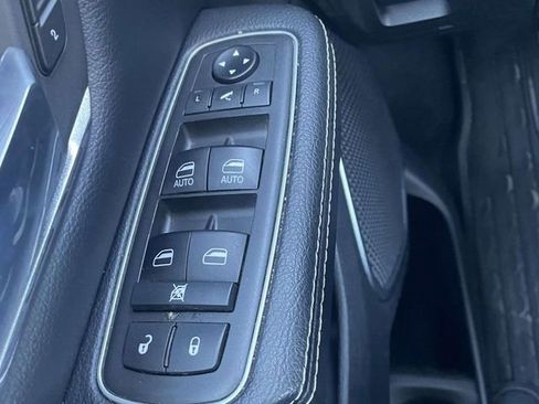 Used 2021 RAM 1500 Laramie RWD image 23
