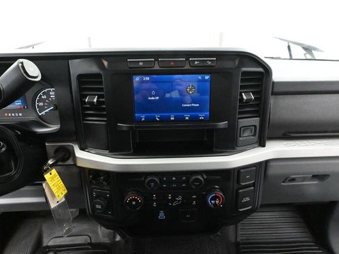 Used 2024 Ford F350 XLT w/ FX4 Off-Road Package image 31
