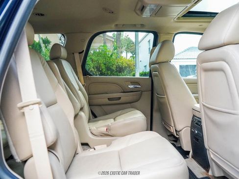 Used 2009 Cadillac Escalade AWD image 66