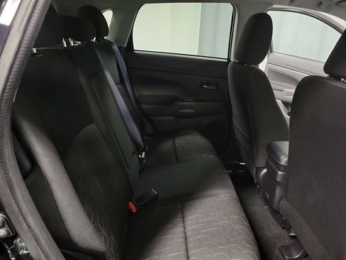 Used 2025 Mitsubishi Outlander Sport AWD image 21