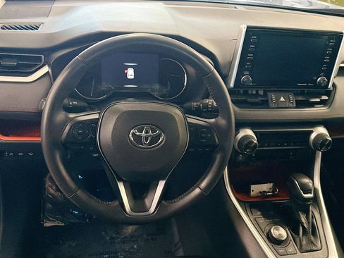 Used 2019 Toyota RAV4 Adventure w/ Cold Weather Package AWD/4WD image 18