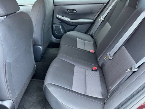 Used 2025 Nissan Sentra SV FWD image 29