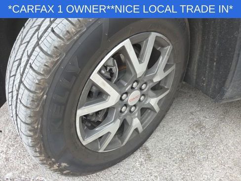 Used 2022 GMC Acadia SLE image 22