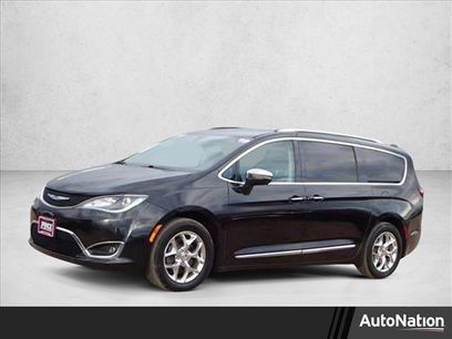 Used 2019 Chrysler Pacifica Limited